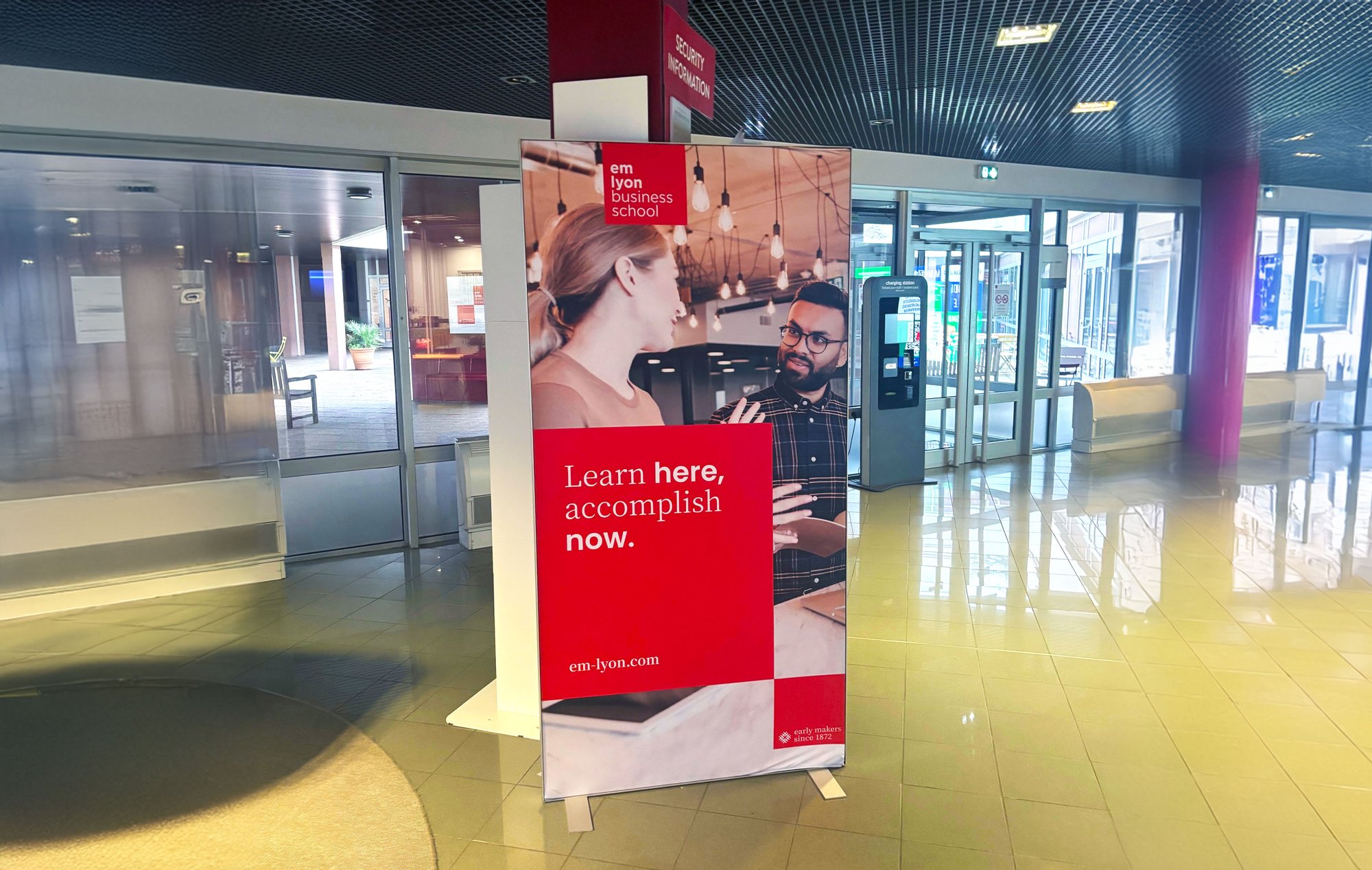 emlyon-3