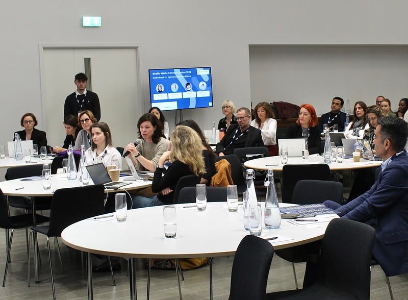 Media connect audience