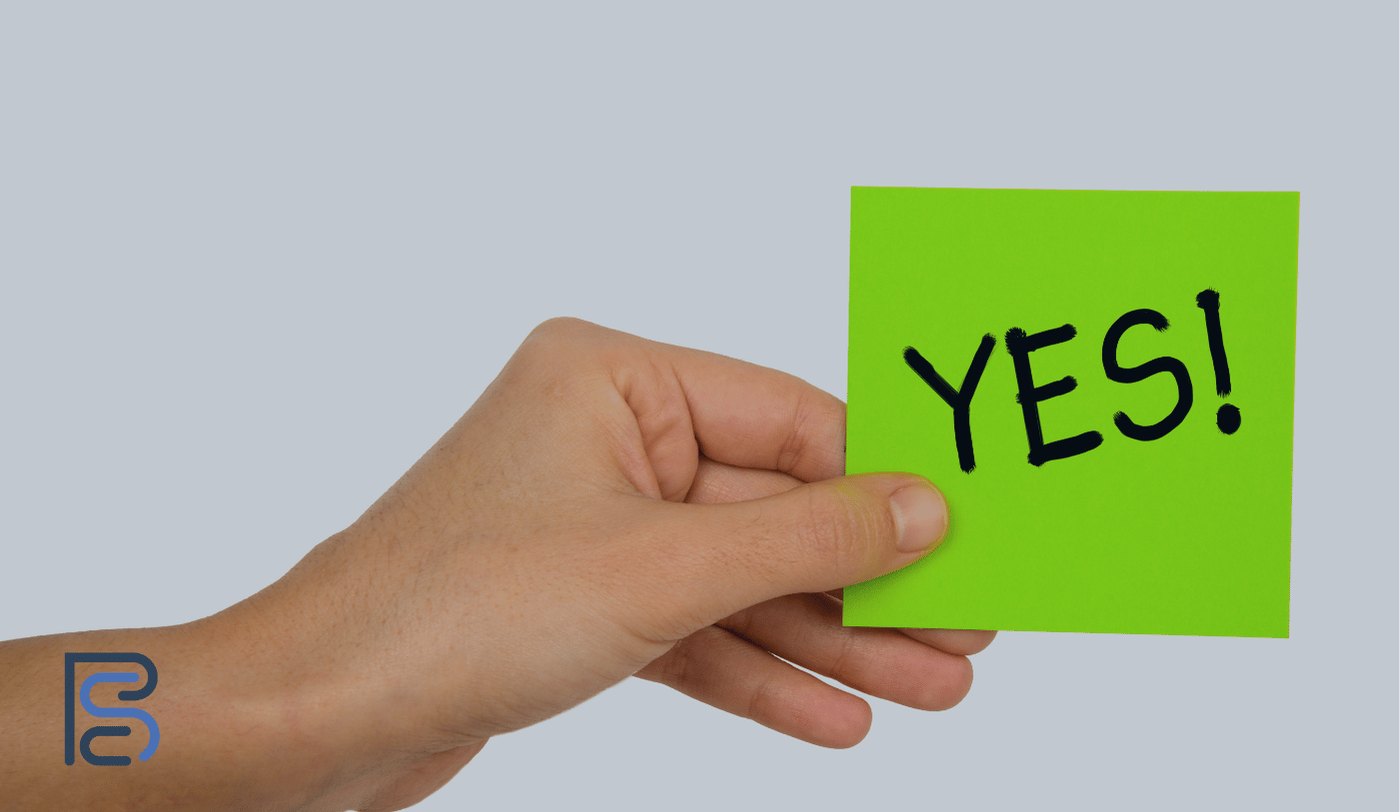 post it note saying yes in reference to saying yes to media opportunities